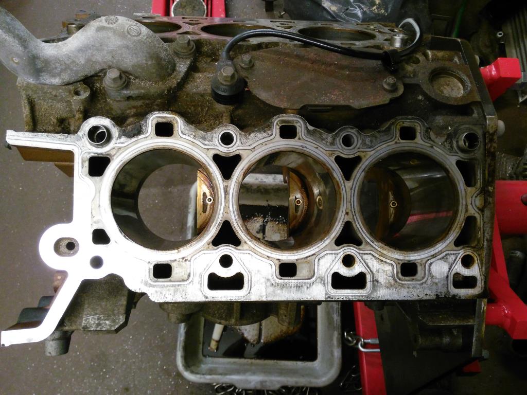 RX8 Project Part 16, Fitting Piston Cooling Oil Jets Chamber of