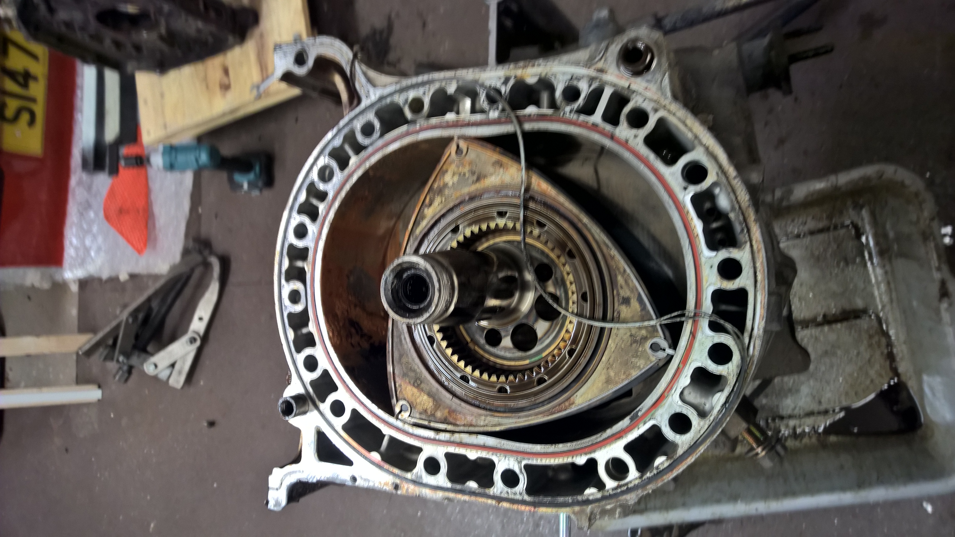 RX8 Project Part 3, Engine Autopsy! Chamber of Understanding